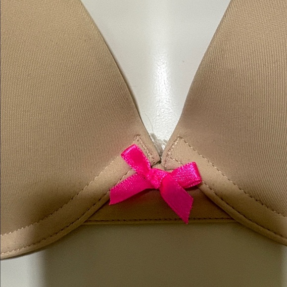 Xhilaration Beige Bra with Pink Detail, 38C - Picture 6 of 7